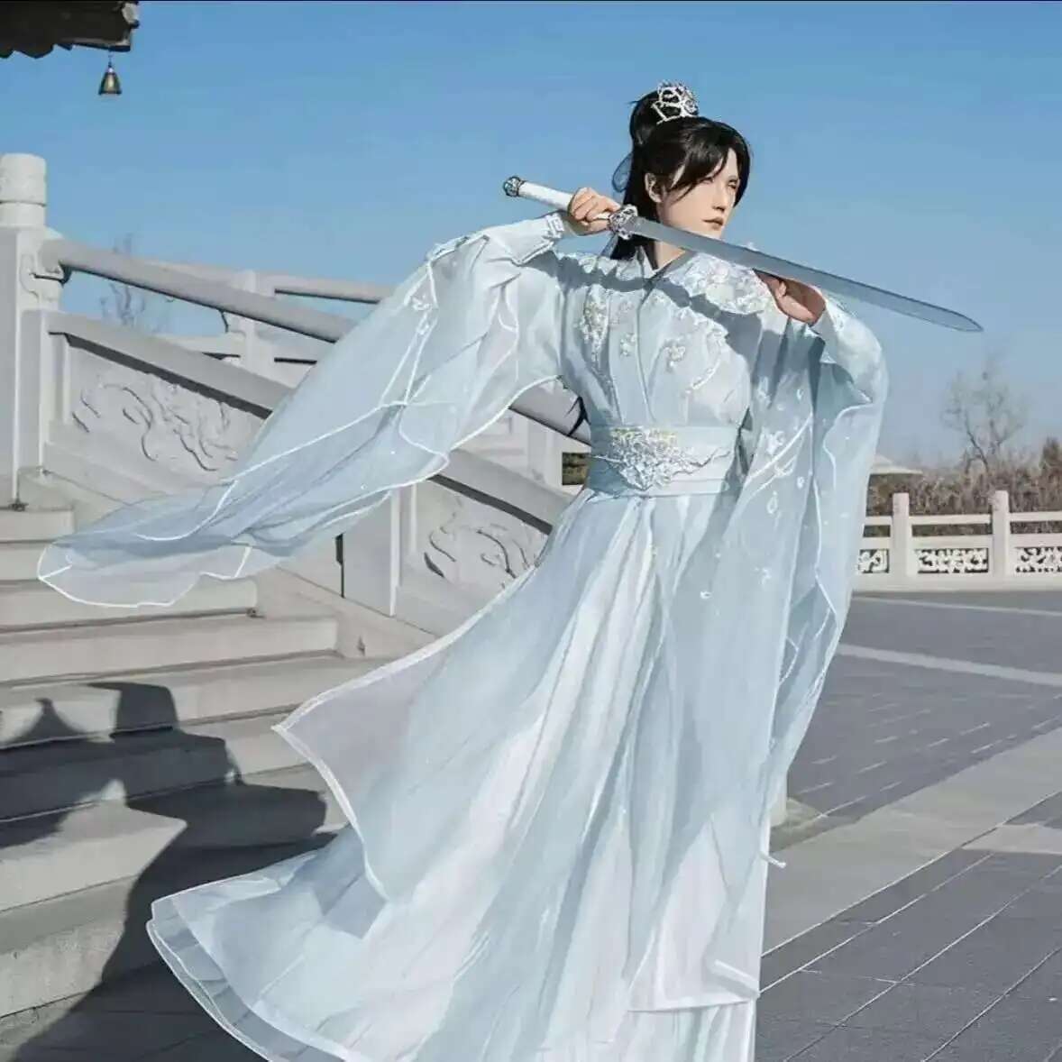 Costume cosplay bianco ricamat - Anime Cosplay In Chinese recensione e prezzo