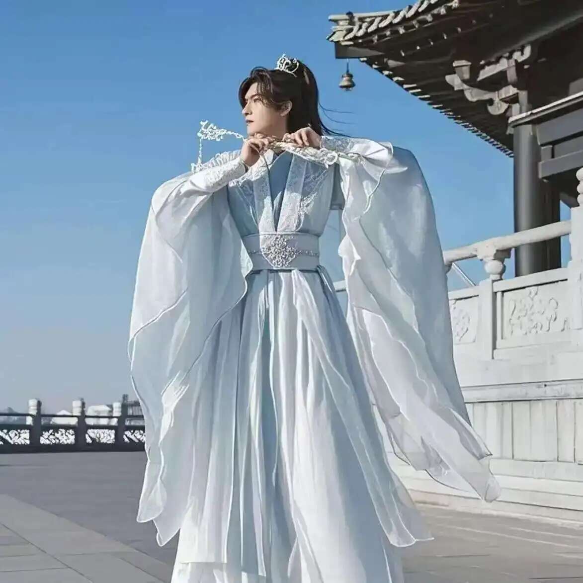 Costume cosplay bianco ricamat - Anime Cosplay In Chinese recensione e prezzo